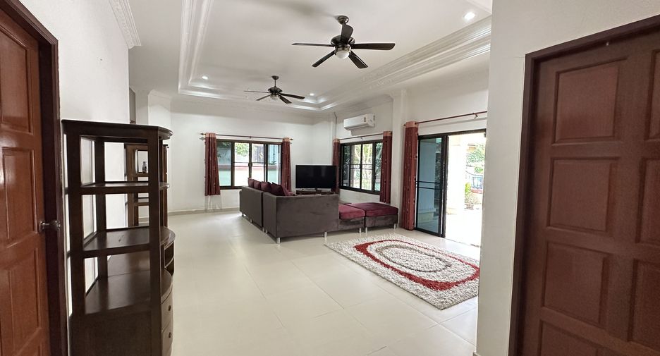 For rent 3 bedrooms house in Bang Lamung, Chonburi