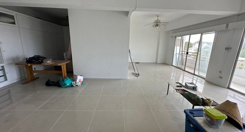 出售 2 卧室 公寓 在 Sattahip, Chon Buri