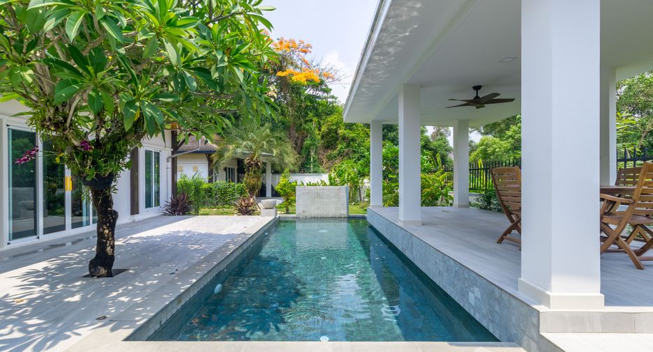 For rent 3 bedrooms villa in Thalang, Phuket