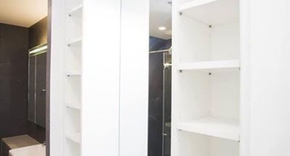 For sale 1 bed condo in Pathum Wan, Bangkok