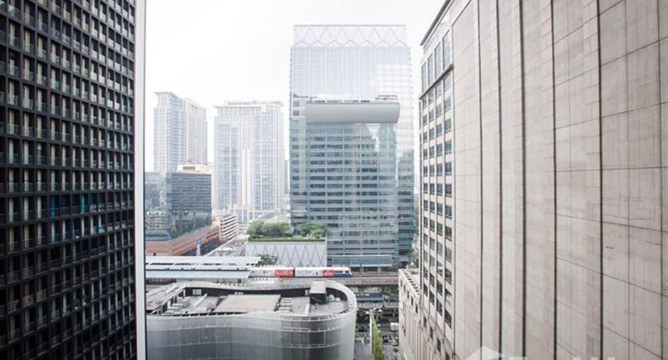 For sale 1 bed condo in Pathum Wan, Bangkok