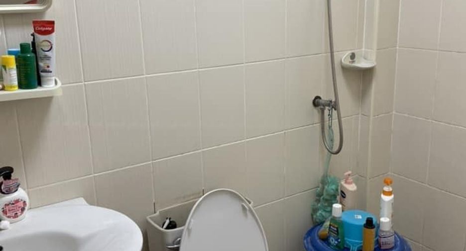 Casa adosada en venta de 2 habitaciones en Bang Lamung, Chonburi