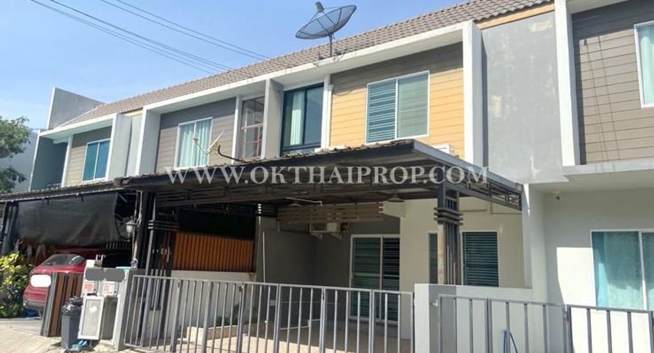 For sale 3 bedrooms townhouse in Sai Noi, Nonthaburi