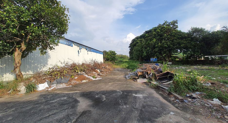 For rent 2 bedrooms house in Si Racha, Chonburi