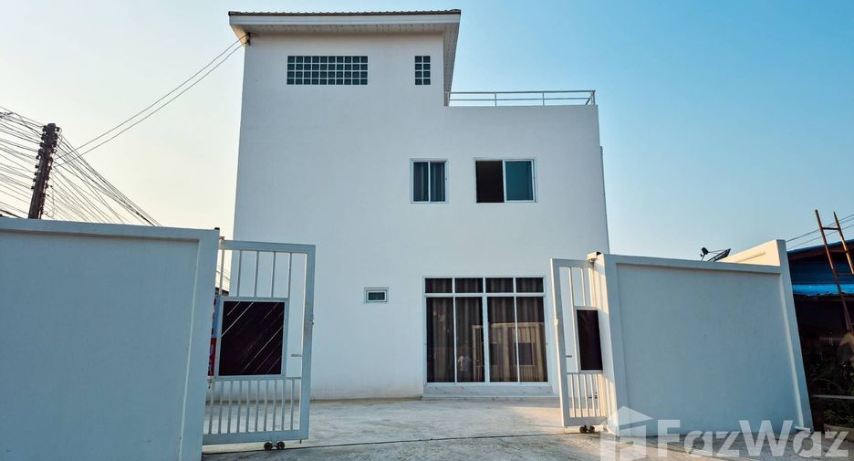 À vendre 4 chambres villa à Sattahip, Chonburi