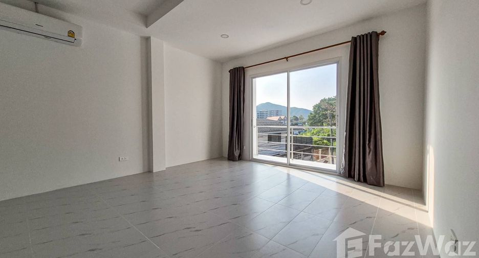 À vendre 4 chambres villa à Sattahip, Chonburi