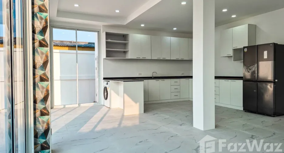 À vendre 4 chambres villa à Sattahip, Chonburi