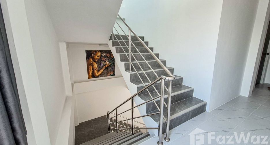 À vendre 4 chambres villa à Sattahip, Chonburi