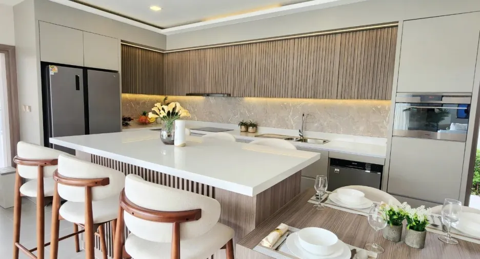 For sale and for rent 7 bedrooms house in Huay Yai, Pattaya