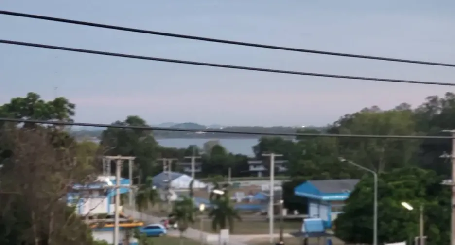 Casa adosada en venta de 6 habitaciones en Bang Lamung, Chonburi