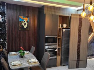 For sale 6 bedrooms townhouse in Bang Lamung, Chonburi
