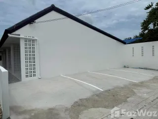 For sale 4 ベッドルーム townhouse in Thalang, Phuket