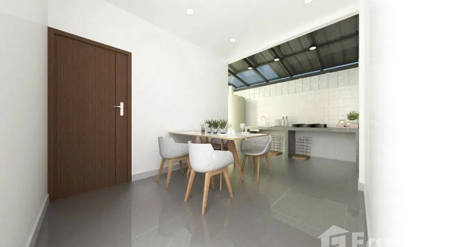 For sale 4 bedrooms townhouse in Thalang, Phuket