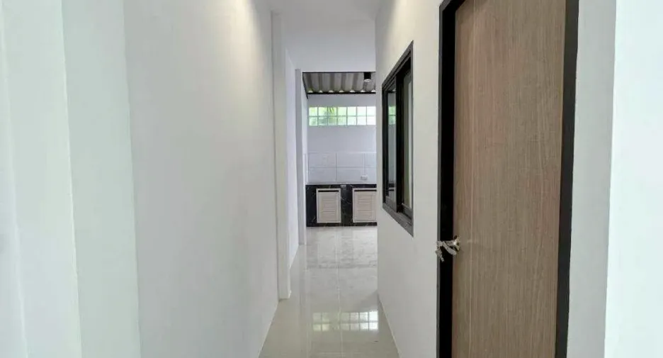 For sale 4 bedrooms townhouse in Thalang, Phuket