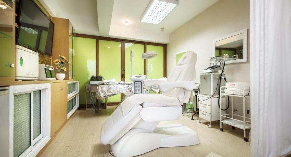 For sale 7 bedrooms retail Space in Bang Lamung, Chonburi