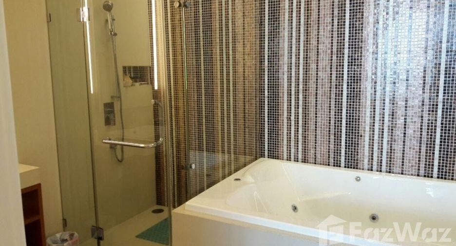 For sale 7 bedrooms retail Space in Bang Lamung, Chonburi