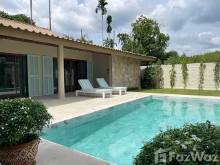 For rent 4 bedrooms villa in Mueang Phuket, Phuket