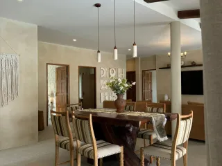 For rent 4 bedrooms villa in Mueang Phuket, Phuket