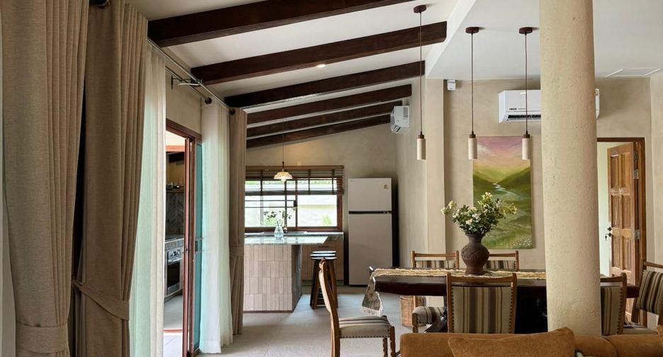 For rent 4 bedrooms villa in Mueang Phuket, Phuket