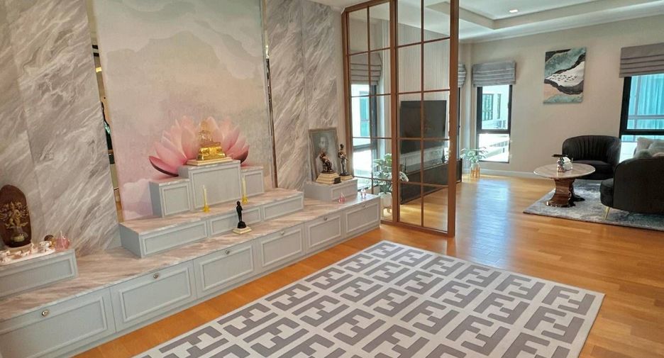 For sale and for rent 5 bedrooms house in Prawet, Bangkok