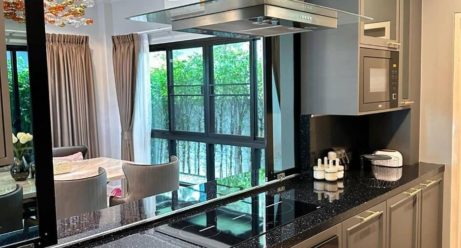 For sale and for rent 5 bedrooms house in Prawet, Bangkok