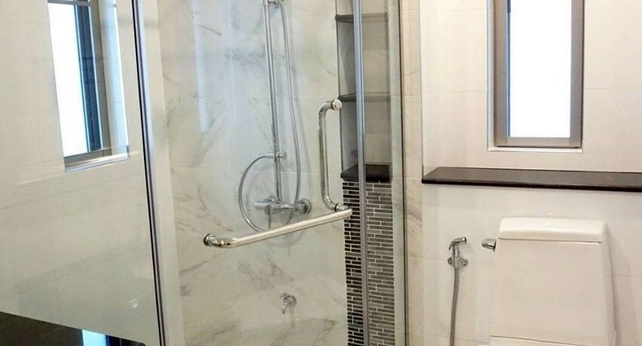 Villa en alquiler de 4 habitaciones en Bang Lamung, Chonburi