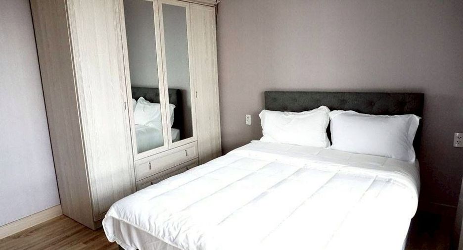 Villa en alquiler de 4 habitaciones en Bang Lamung, Chonburi