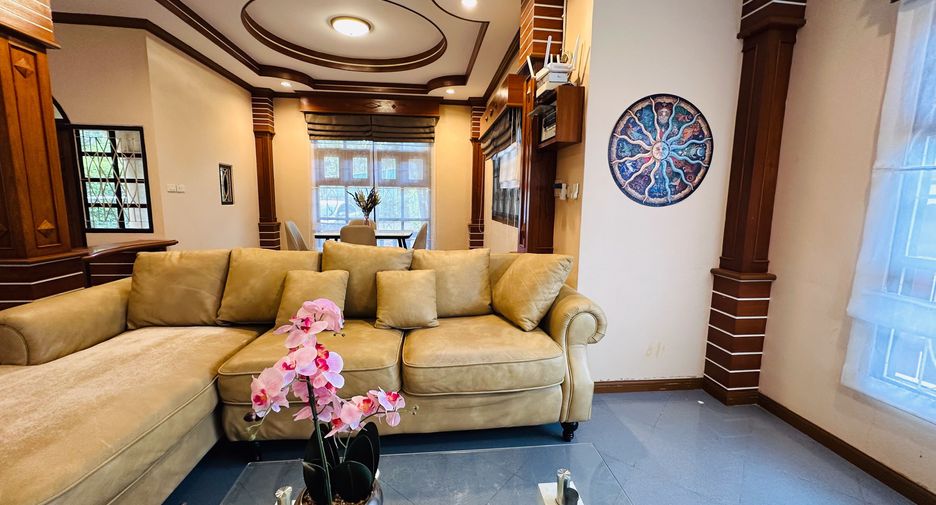 For rent 3 bedrooms house in Mueang Phuket, Phuket