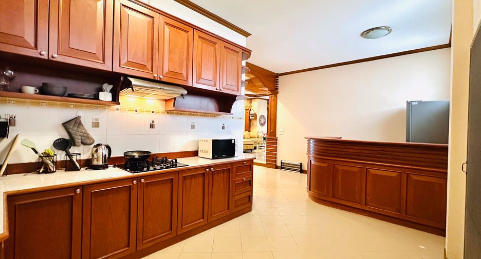 For rent 3 bedrooms house in Mueang Phuket, Phuket