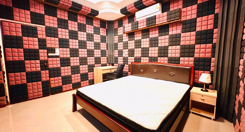 For rent 3 bedrooms house in Mueang Phuket, Phuket