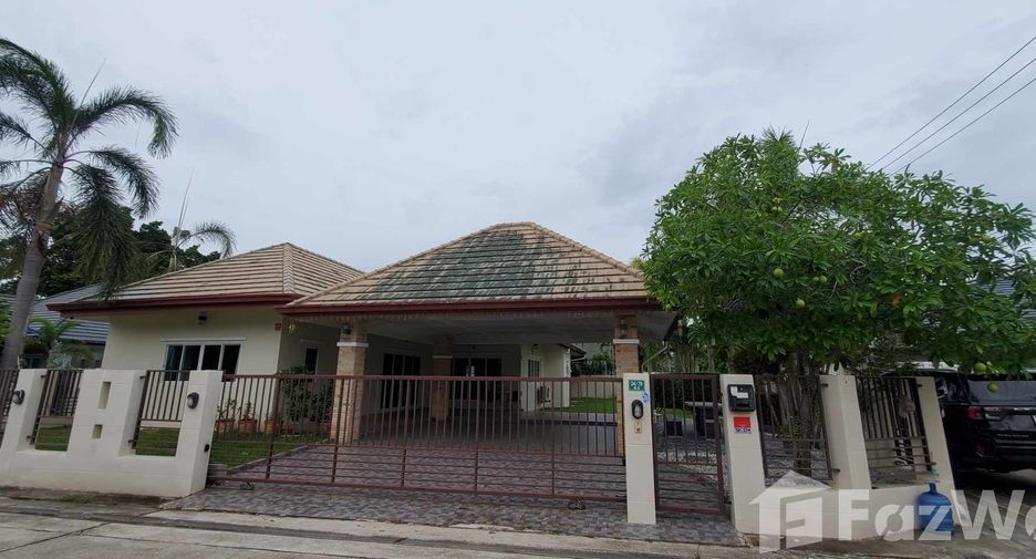 Haus zur Miete mit 3 Zimmer in Bang Lamung, Chonburi