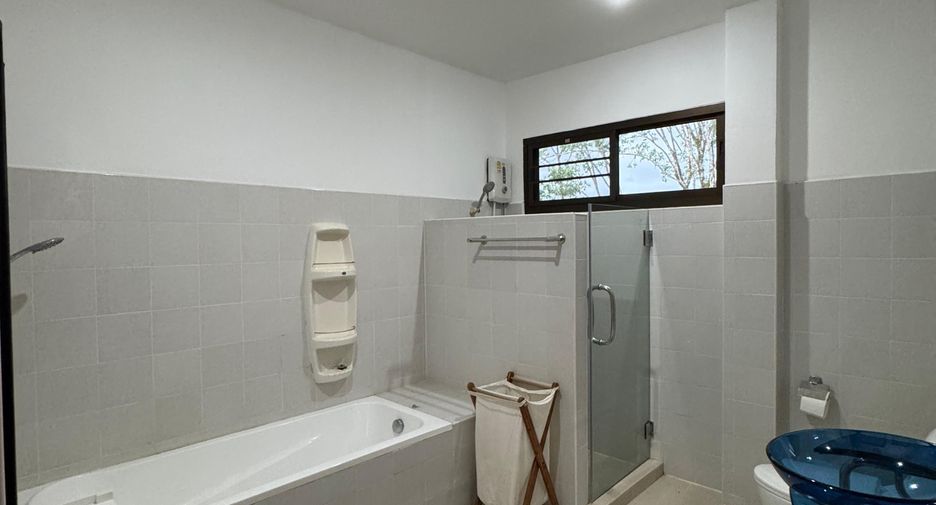 For rent 4 bedrooms villa in Thalang, Phuket