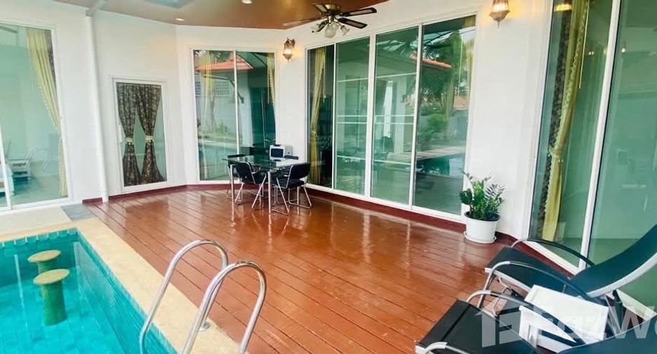 For sale そして for rent 3 ベッドルーム villa in Bang Lamung, Chonburi