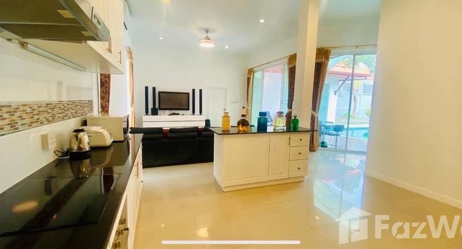For sale そして for rent 3 ベッドルーム villa in Bang Lamung, Chonburi