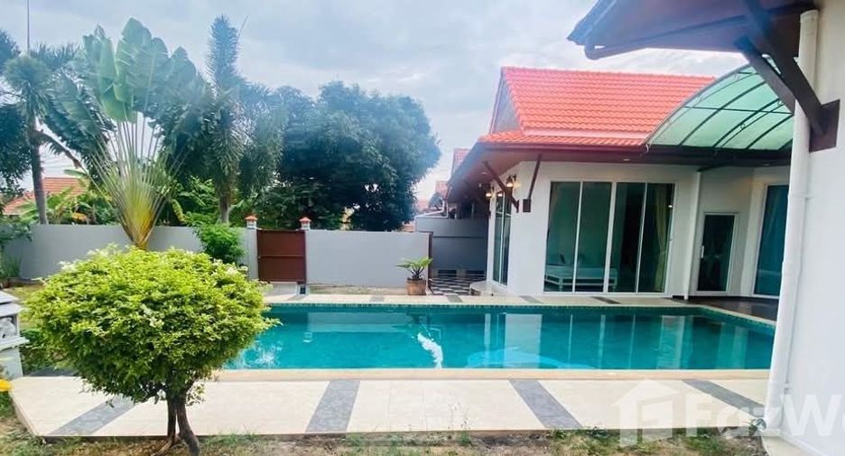 For sale そして for rent 3 ベッドルーム villa in Bang Lamung, Chonburi