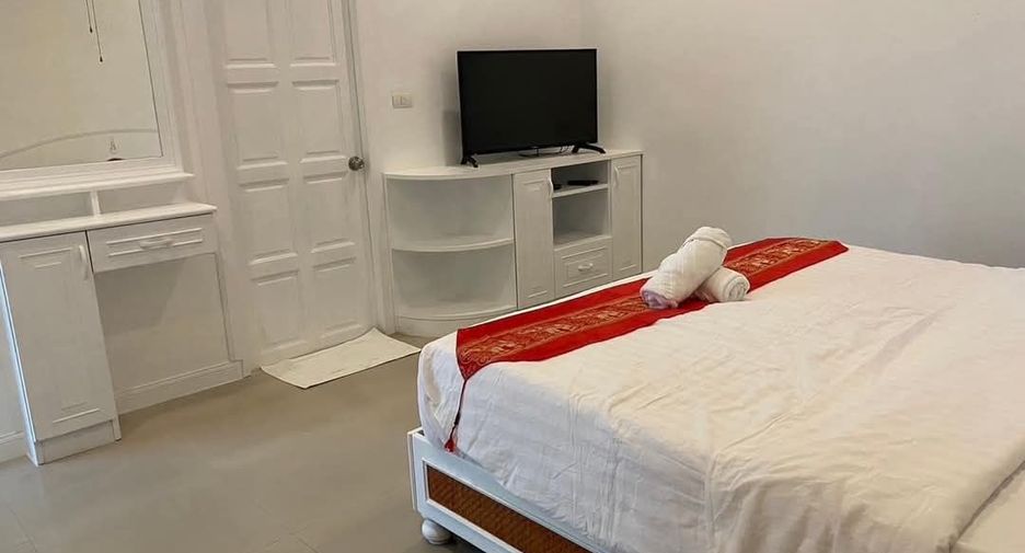 For sale そして for rent 3 ベッドルーム villa in Bang Lamung, Chonburi