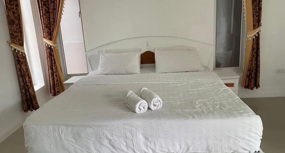 For sale そして for rent 3 ベッドルーム villa in Bang Lamung, Chonburi