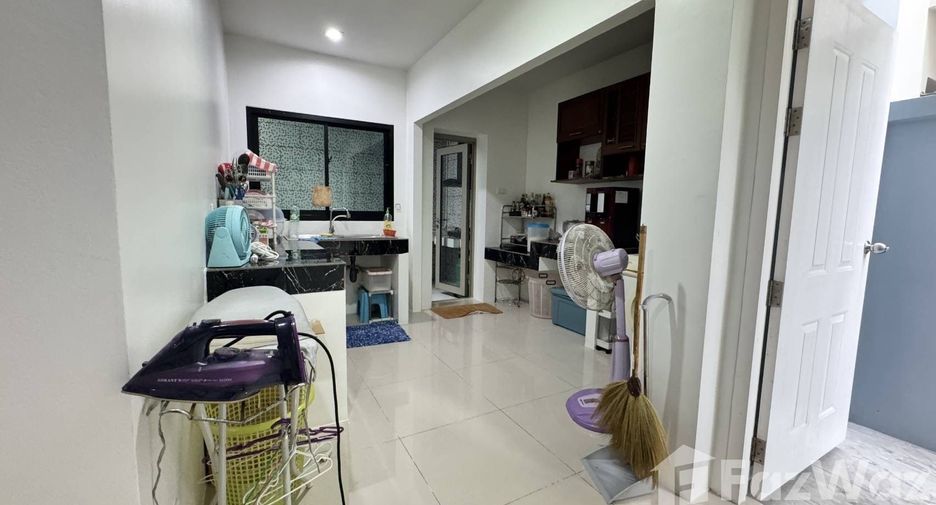 For sale and for rent 4 bedrooms house in Thalang, Phuket
