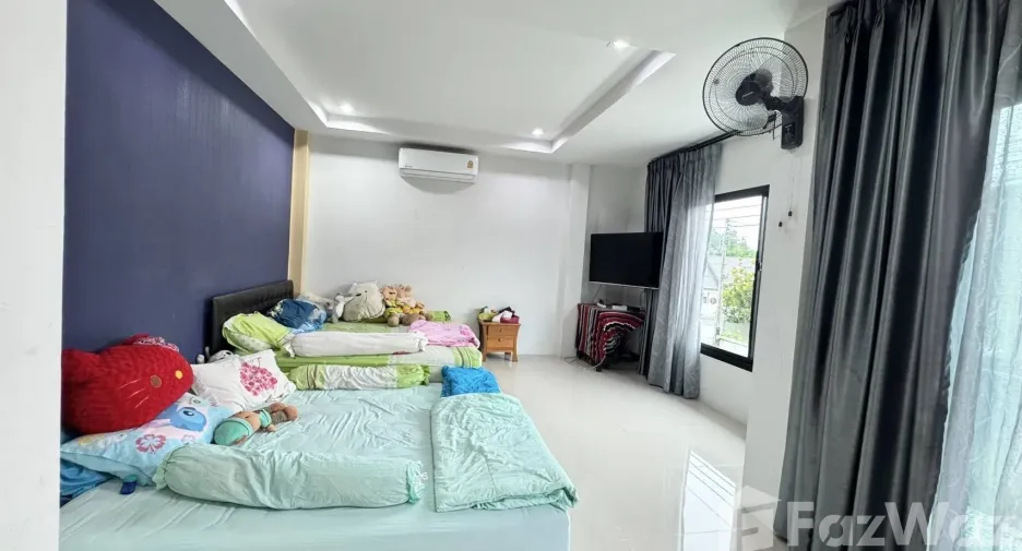 For sale and for rent 4 bedrooms house in Thalang, Phuket