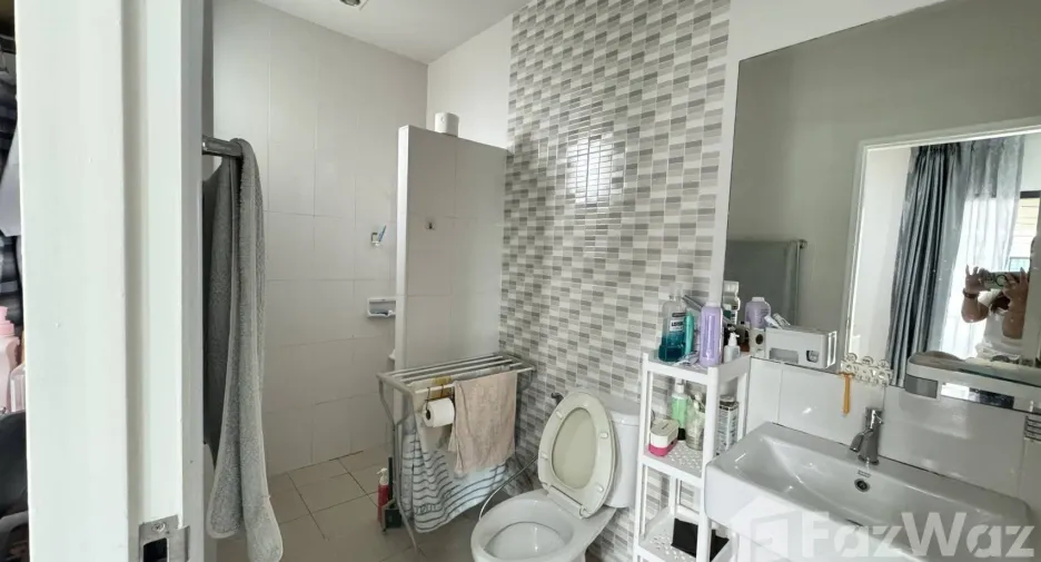 For sale and for rent 4 bedrooms house in Thalang, Phuket