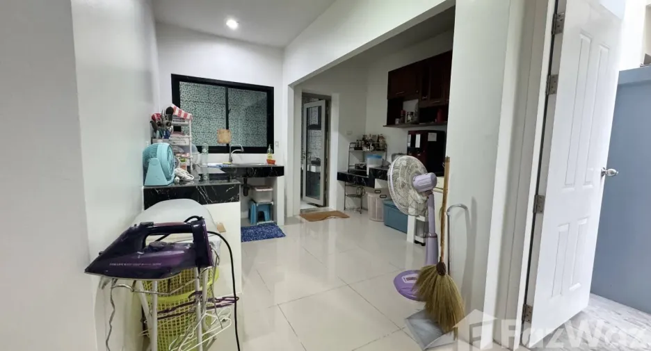 For sale and for rent 4 bedrooms house in Thalang, Phuket