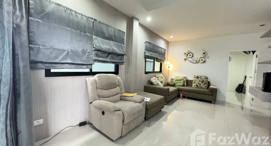 For sale and for rent 4 bedrooms house in Thalang, Phuket