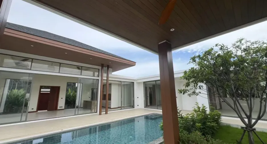 Villa en venta de 5 habitaciones en Thalang, Phuket