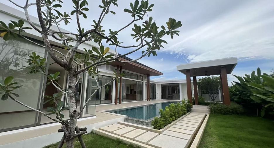 Villa en venta de 5 habitaciones en Thalang, Phuket