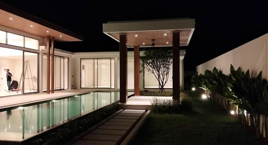 Villa en venta de 5 habitaciones en Thalang, Phuket