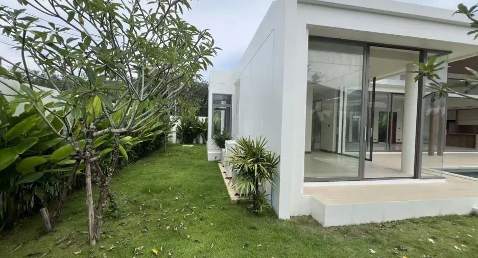 Villa en venta de 5 habitaciones en Thalang, Phuket