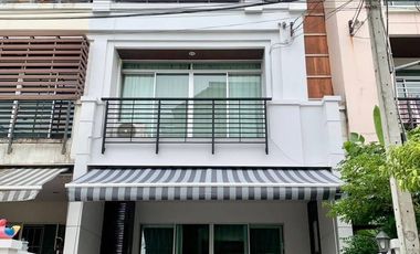 ขาย และ ให้เช่า 3 ห้องนอน ทาวน์เฮ้าส์ ใน ประเวศ, กรุงเทพฯ