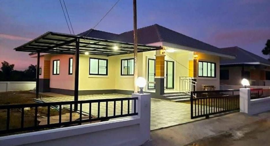 For sale 3 bedrooms house in Mueang Phitsanulok, Phitsanulok