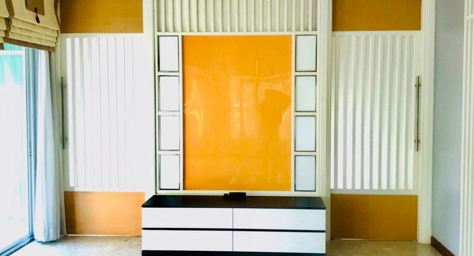 À vendre et à louer 5 chambres maison à Mueang Samut Prakan, Samut Prakan