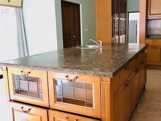 À vendre et à louer 5 chambres maison à Mueang Samut Prakan, Samut Prakan